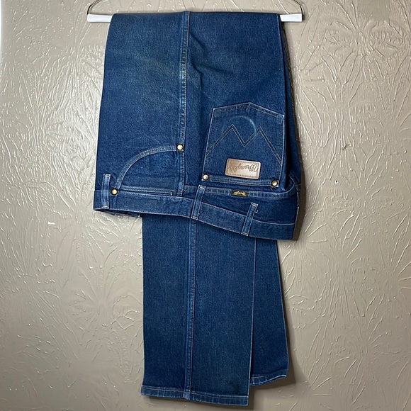 Wranglers - Heavy Starch - Picture 1 of 8